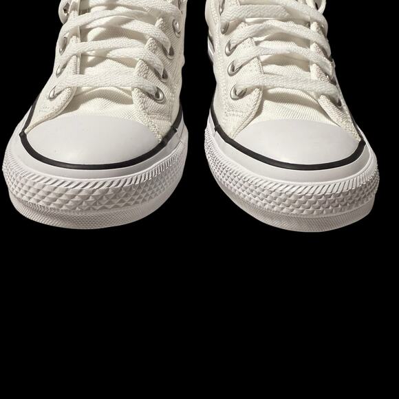 Converse Chuck Taylor All Star Canvas Adult Low-Top Sneakers WS 9.5/MS 7.5 - Picture 5 of 11